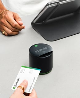 QB_Power_Stand_INUSE_illo